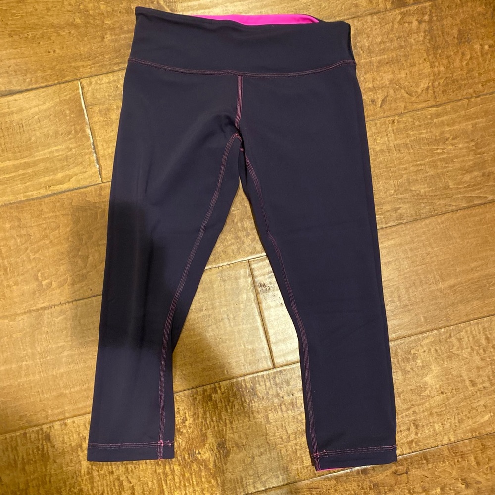 Lululemon Reversible Wunder Under Crop Leggings